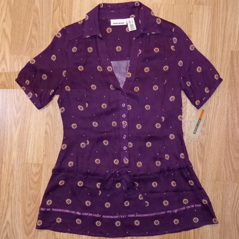 DKNY short-sleeved top